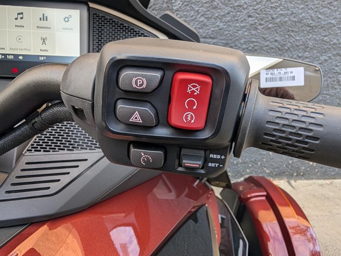 2026 Can-Am Spyder RT Sea-to-Sky Spyder RT Red