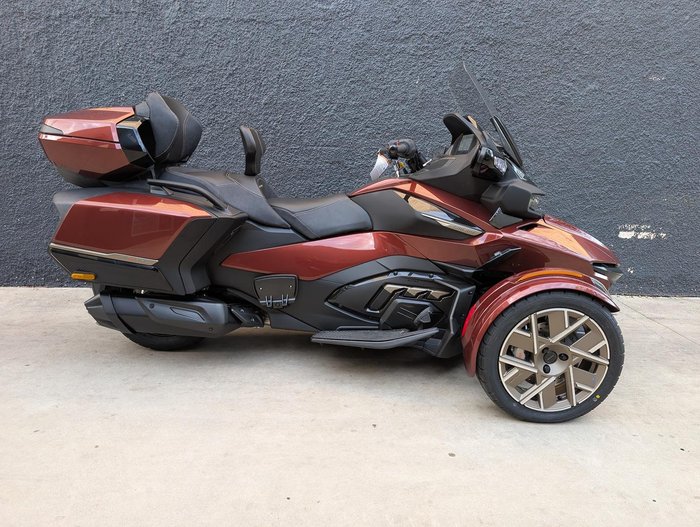 2026 Can-Am Spyder RT Sea-to-Sky Spyder RT Red