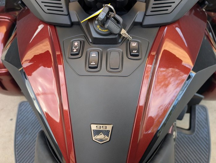2026 Can-Am Spyder RT Sea-to-Sky Spyder RT Red