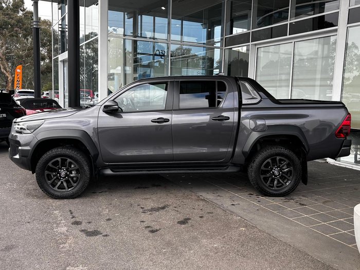 2023 Toyota Hilux Rogue