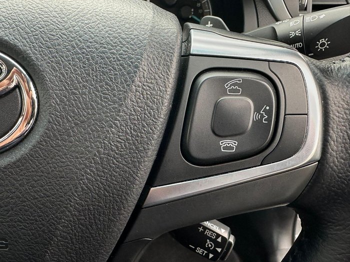 2015 Toyota Camry Atara SX
