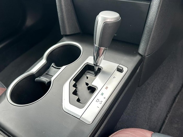 2015 Toyota Camry Atara SX