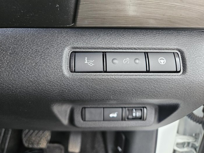 2024 Nissan Pathfinder Ti-L