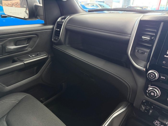 2026 RAM 1500 Express Black Edition Hurricane SO