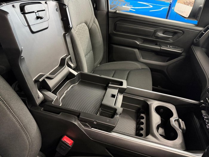 2026 RAM 1500 Express Black Edition Hurricane SO