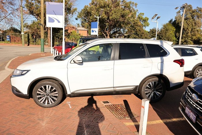 2020 Mitsubishi Outlander