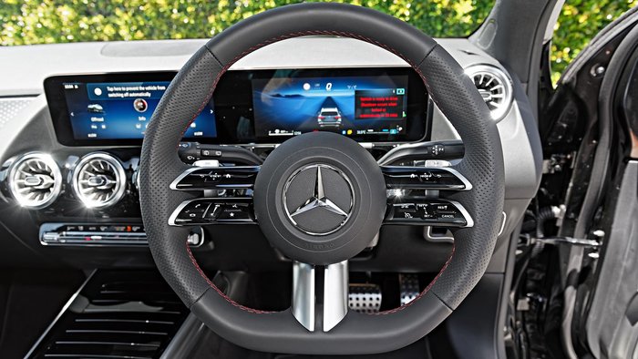 2025 Mercedes-Benz GLA-Class GLA250