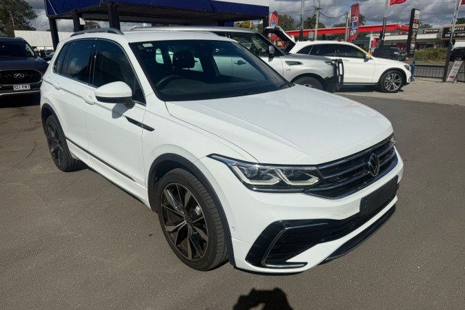 2022 VOLKSWAGEN TIGUAN