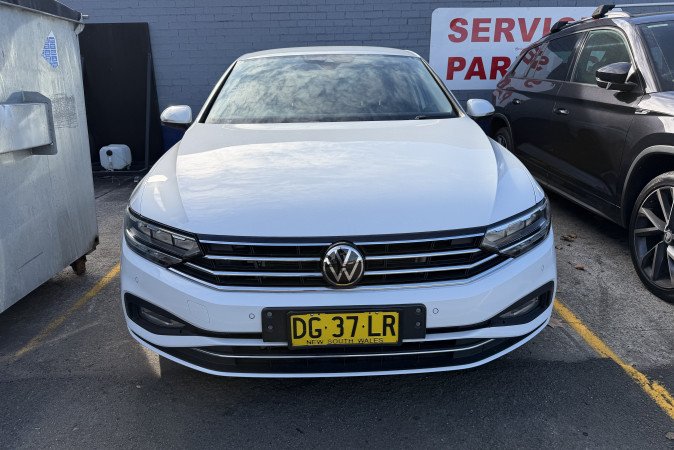 2022 VOLKSWAGEN PASSAT