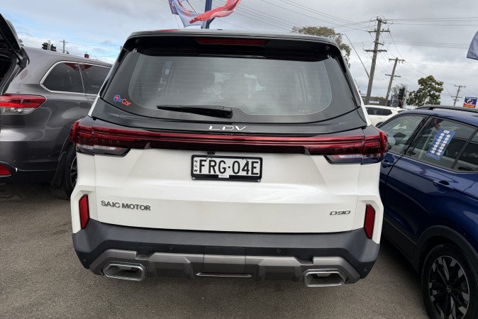 2025 LDV D90