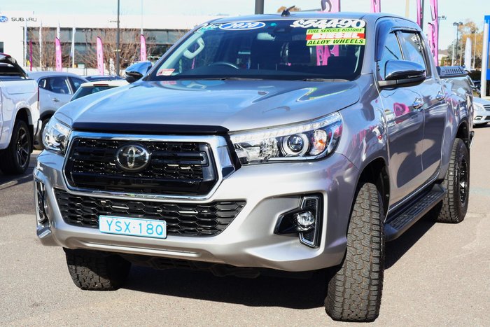 2020 Toyota Hilux SR5