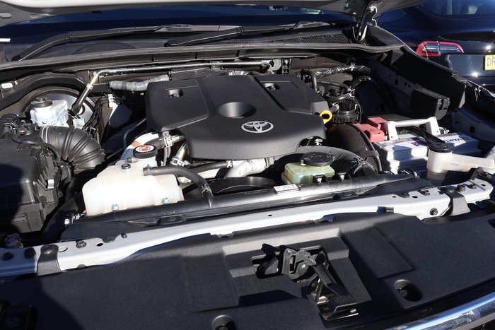2020 Toyota Hilux SR5