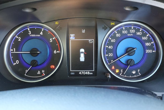 2020 Toyota Hilux SR5