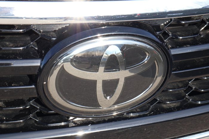 2020 Toyota Hilux SR5