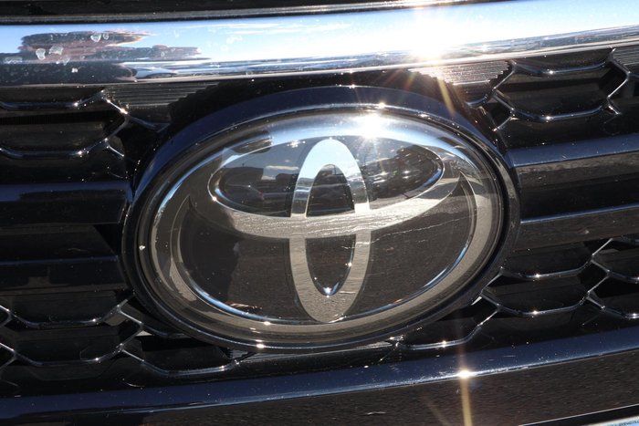 2020 Toyota Hilux SR5