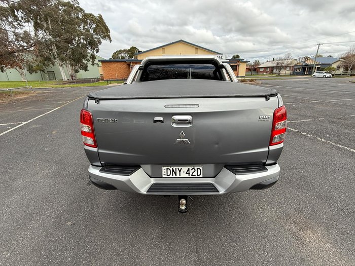 2017 Mitsubishi Triton Exceed