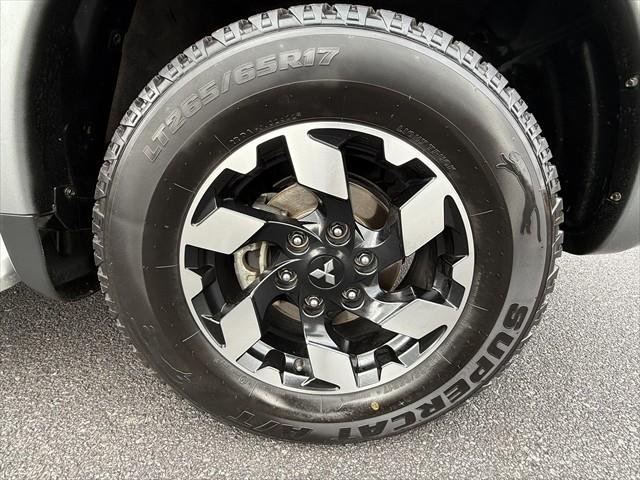 2017 Mitsubishi Triton Exceed