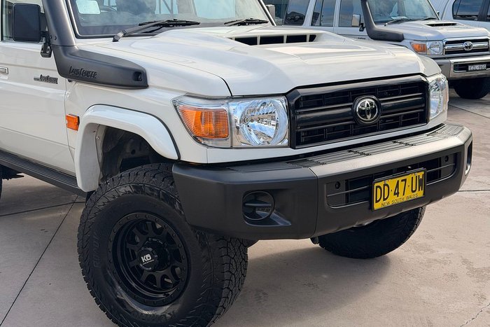 2023 Toyota Landcruiser GXL