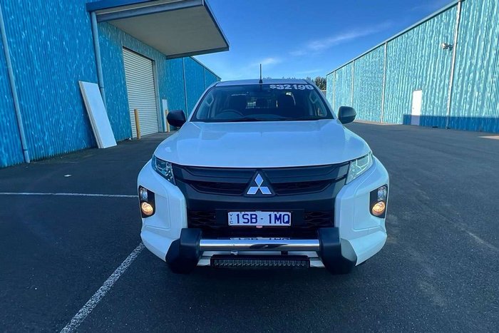 2021 Mitsubishi Triton GLX