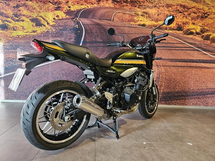 2021 Kawasaki Z900RS (Z900C) Z Green
