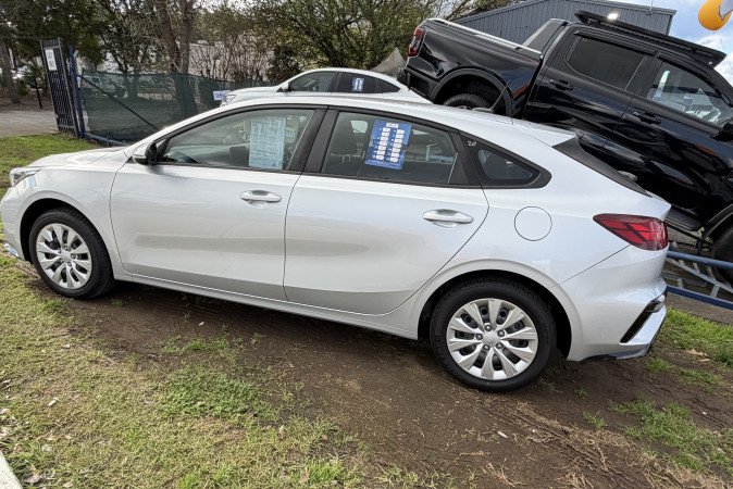 2019 KIA CERATO S