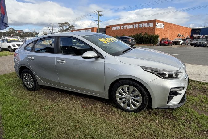 2019 KIA CERATO S
