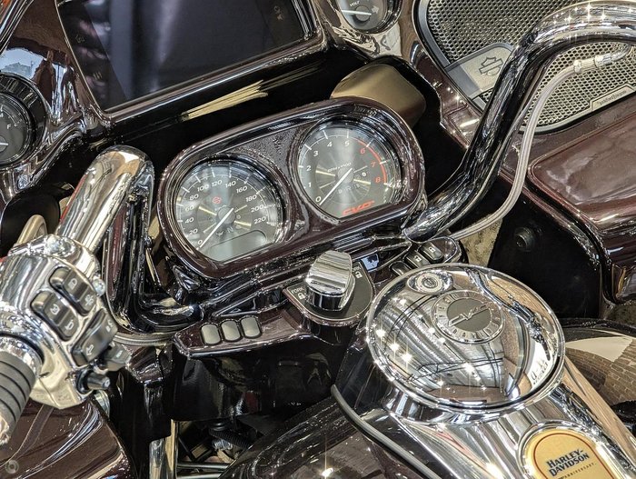 2023 Harley-Davidson CVO Road Glide Anniversary 117 (FLTRXSEANV) Touring Red