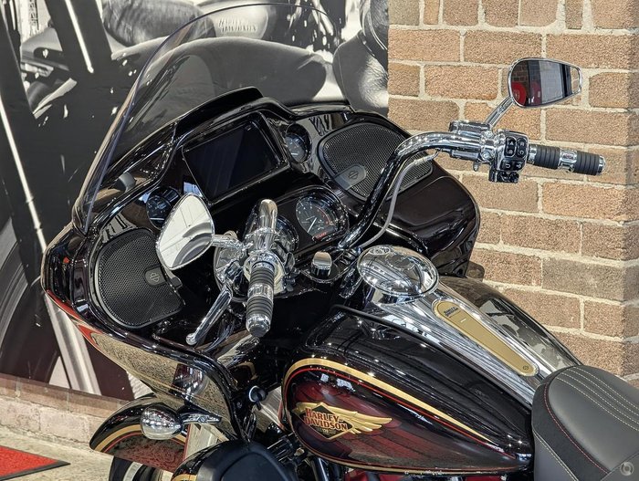 2023 Harley-Davidson CVO Road Glide Anniversary 117 (FLTRXSEANV) Touring Red