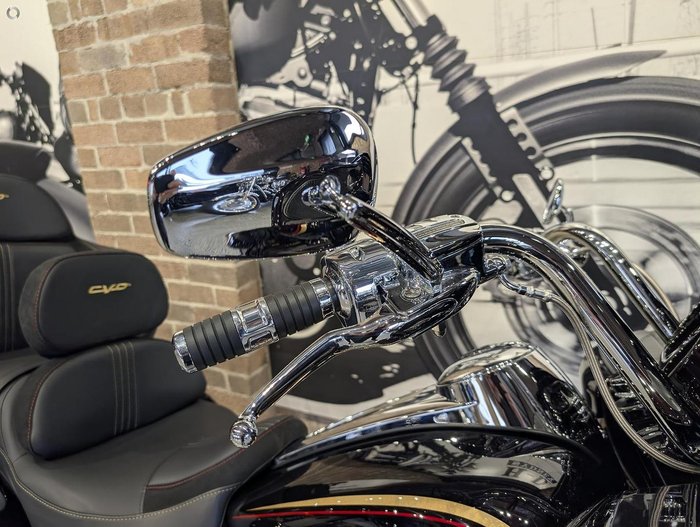 2023 Harley-Davidson CVO Road Glide Anniversary 117 (FLTRXSEANV) Touring Red