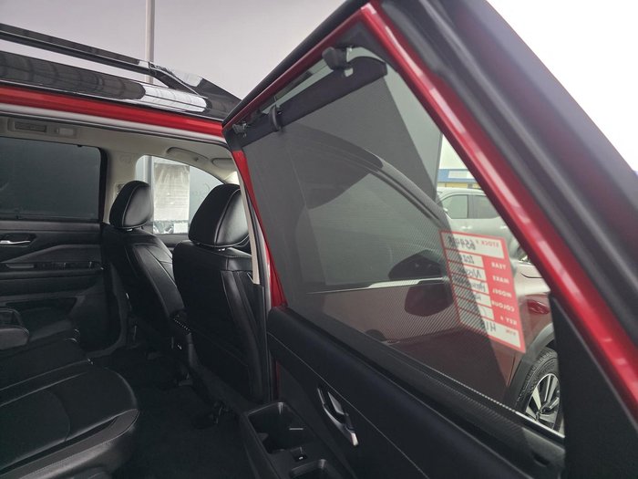 2024 Nissan Pathfinder Ti