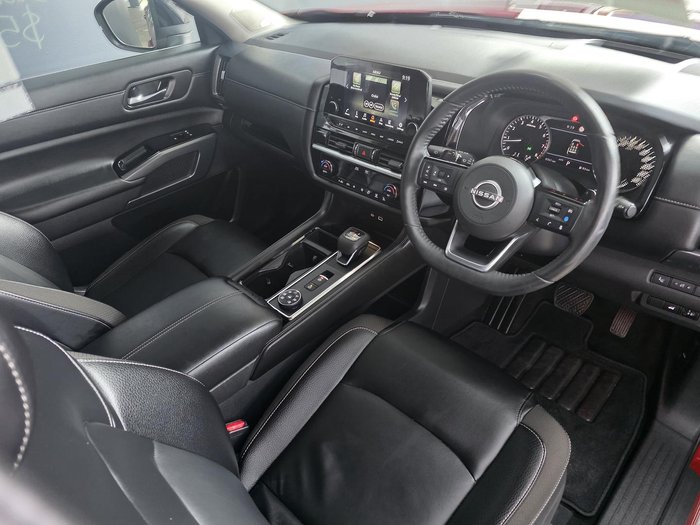 2024 Nissan Pathfinder Ti