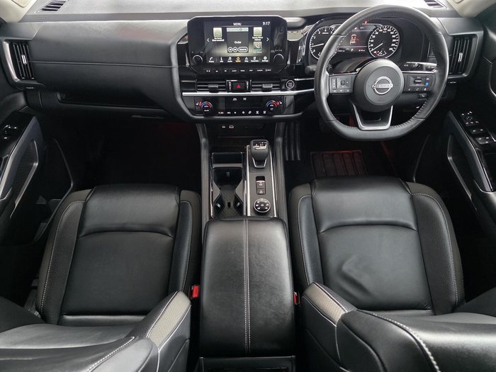 2024 Nissan Pathfinder Ti