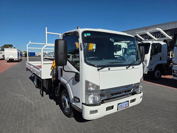 2021 Isuzu Npr 65/45-190 3 Ton Tray And Crane