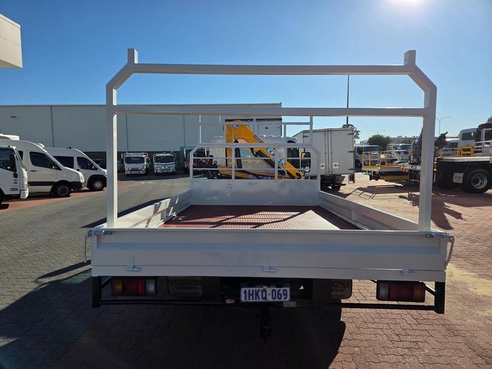 2021 Isuzu Npr 65/45-190 3 Ton Tray And Crane