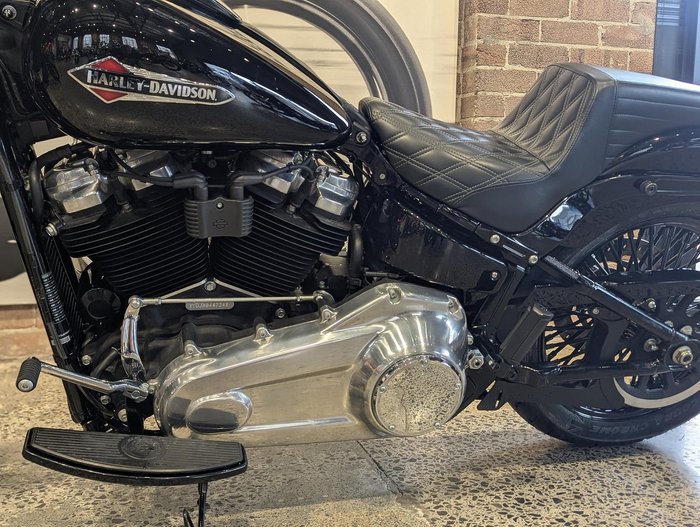 2021 Harley-Davidson Slim 107 (FLSL) Softail Black