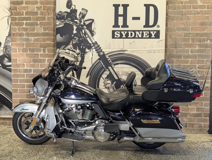 2019 Harley-Davidson Ultra Limited 114 (FLHTK) Touring Silver
