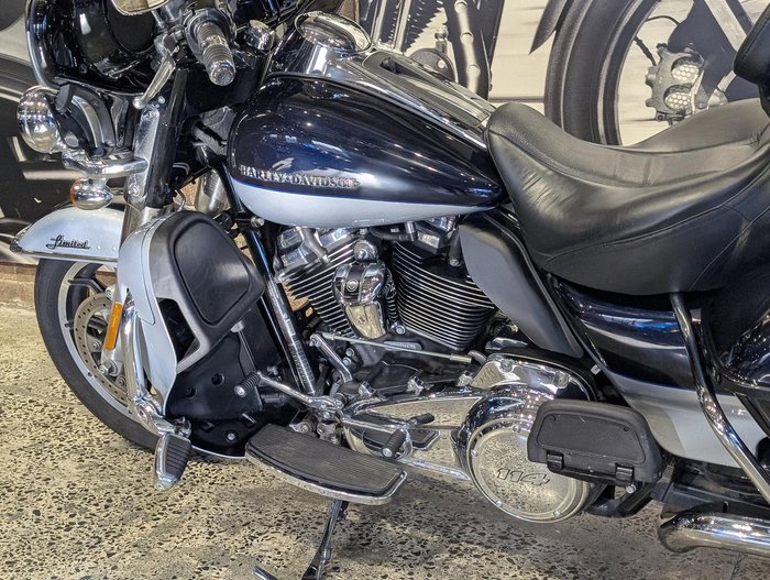 2019 Harley-Davidson Ultra Limited 114 (FLHTK) Touring Silver