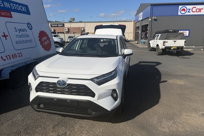 2024 TOYOTA RAV4