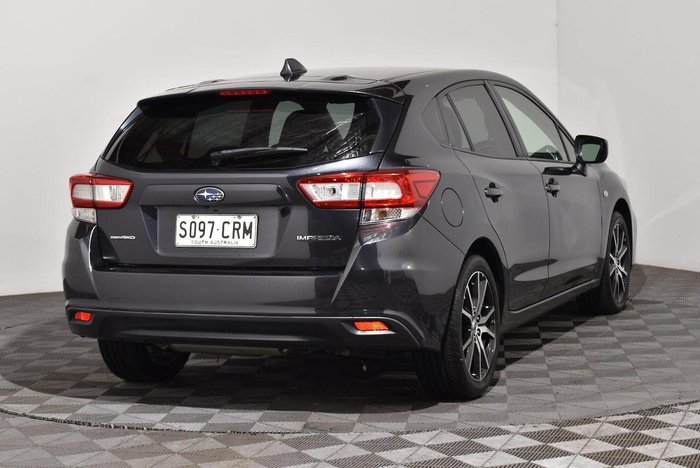 2017 Subaru Impreza 2.0i