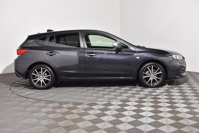 2017 Subaru Impreza 2.0i