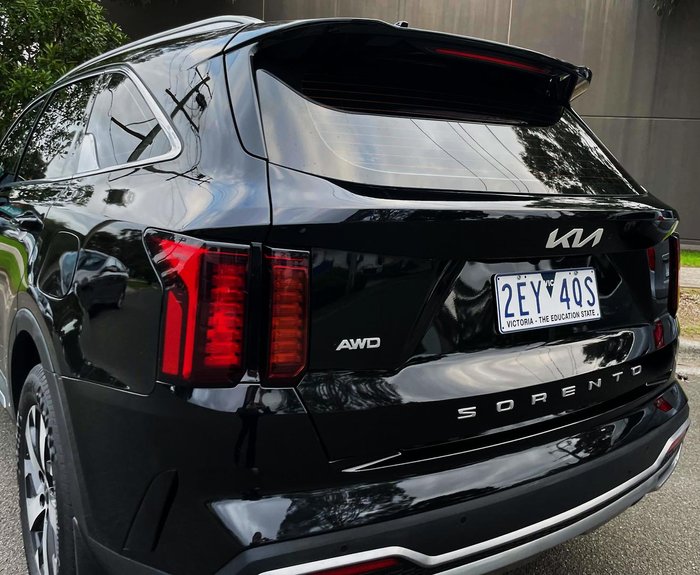 2022 Kia Sorento Sport