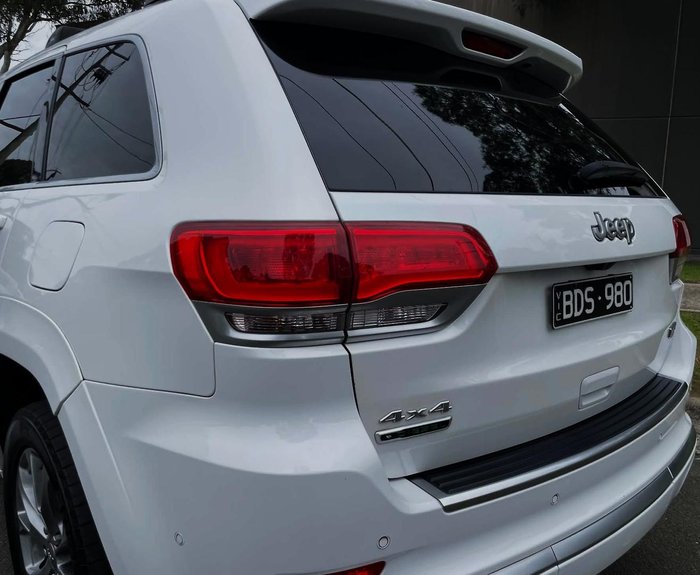 2020 Jeep Grand Cherokee Summit