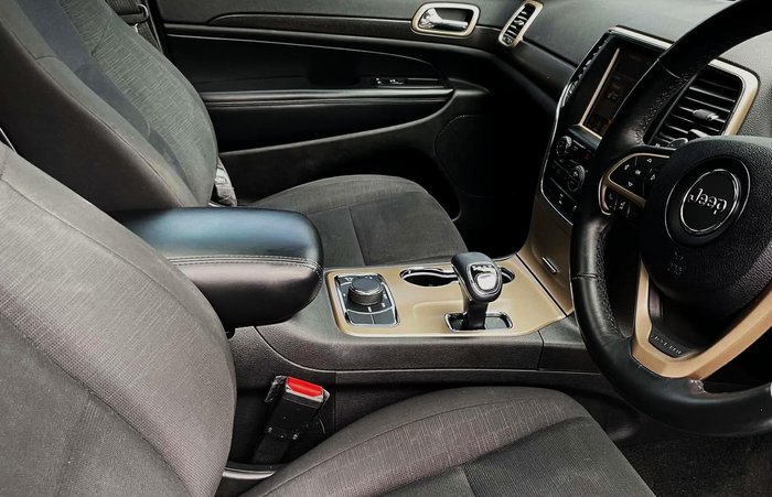 2015 Jeep Grand Cherokee Laredo
