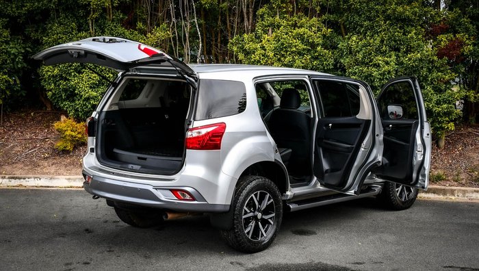 2020 Isuzu MU-X LS-U