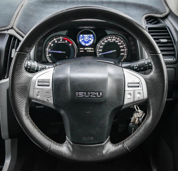 2020 Isuzu MU-X LS-U