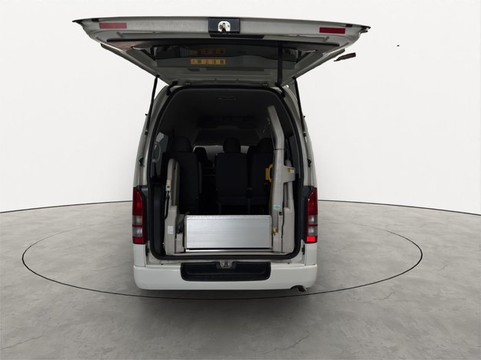 2011 Toyota Hiace Welcab