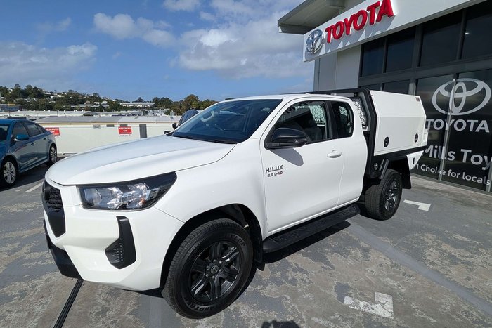 2024 Toyota Hilux
