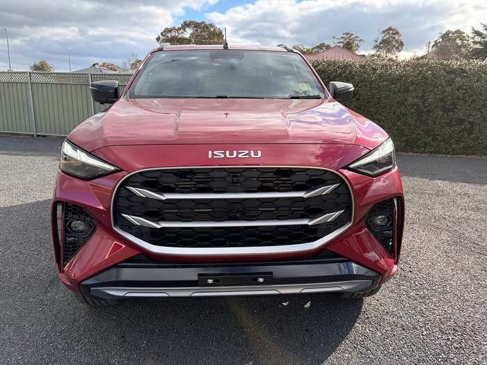 2026 Isuzu MU-X LS-T
