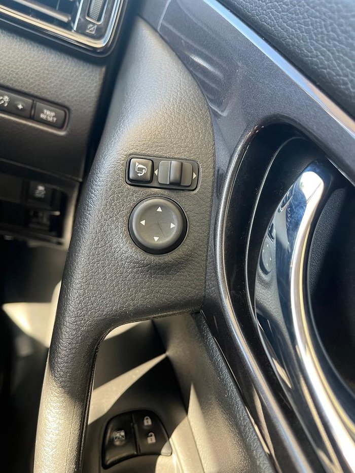 2021 Nissan X-TRAIL ST