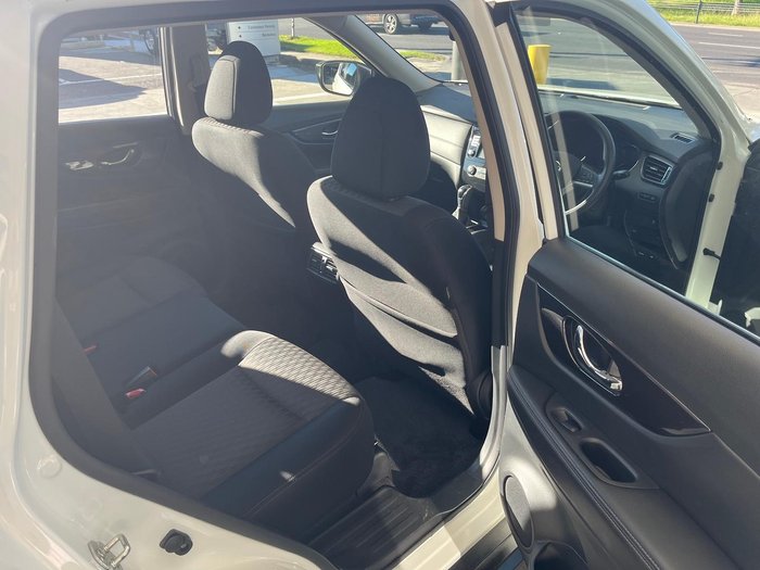 2021 Nissan X-TRAIL ST